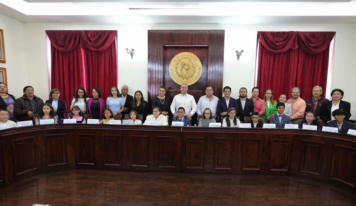 El artículo 56 de la Ley Orgánica Municipal de Hidalgo establece que los ayuntamientos deberán procurar liquidar al término de su administración los laudos que dicte el Tribunal Laboral.