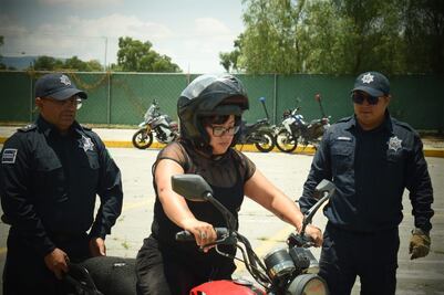 Inician prácticas del curso para aprender a manejar motocicleta en Tizayuca
