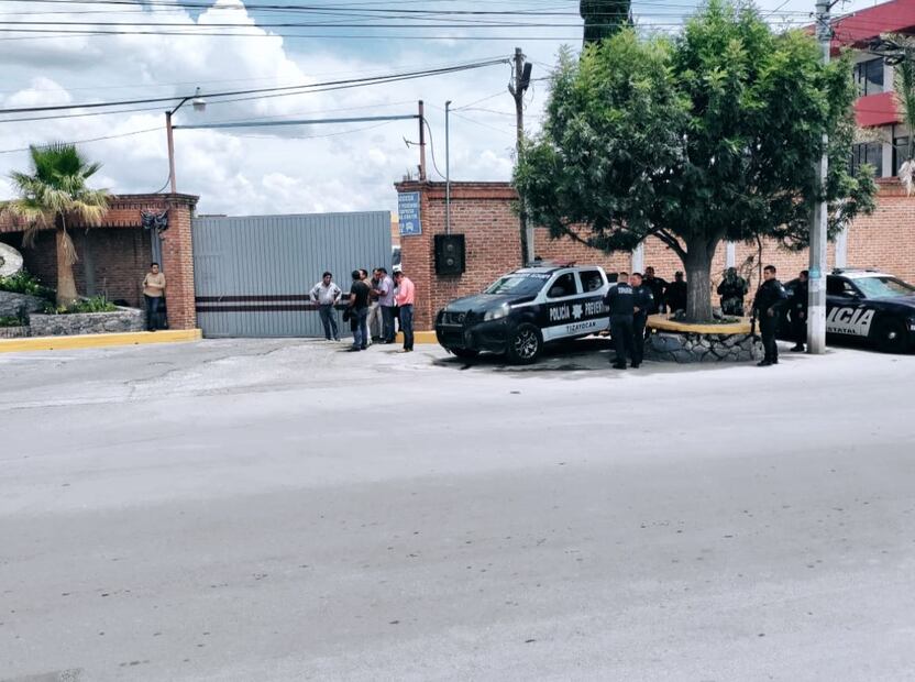 Se reúnen transportistas con autoridades tras asesinato de un chofer | Foto: Javier Quezada