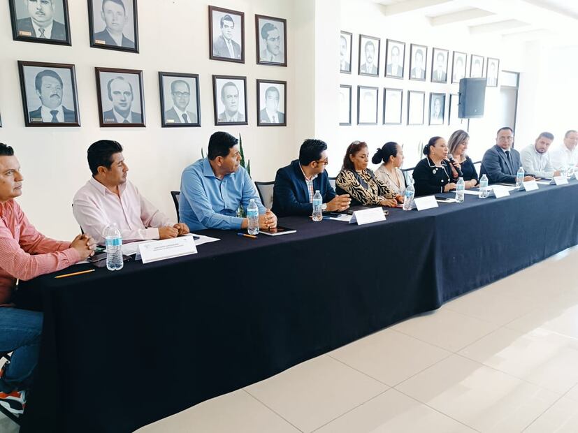 La alcaldesa Lorena García dio a conocer que los festejos patrios dejaron una derrama económica para el comercio local por más de cinco millones de pesos dio a conocer que los festejos patrios dejaron una derrama económica para el comercio local por más de cinco millones de pesos Foto: Grisel Lira