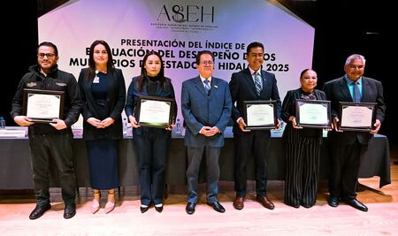 Reconocen a municipios por fortalecer su gestión pública