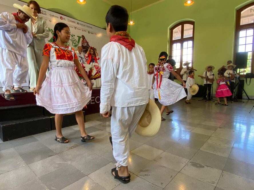 ¡La Huasteca se llena de música y tradición! Foto: Luis Soriano