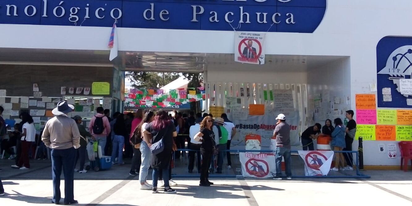 Diez y siete profesores y administrativos fueron señalados como presuntos acosadores | Foto: Arturo Torres