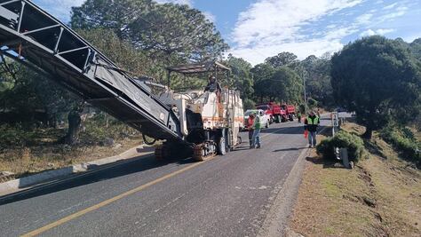 Inician trabajos de conservación en carreteras federales de Hidalgo