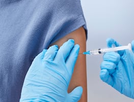 Hidalgo aplica más de 25 mil vacunas en el arranque de la campaña invernal