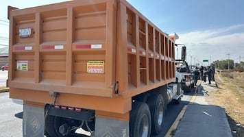 Detención de operadores de tractocamión deriva en protesta de transportistas en Tizayuca