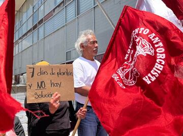 Antorcha Campesina continúa con su plantón frente a Palacio de Gobierno