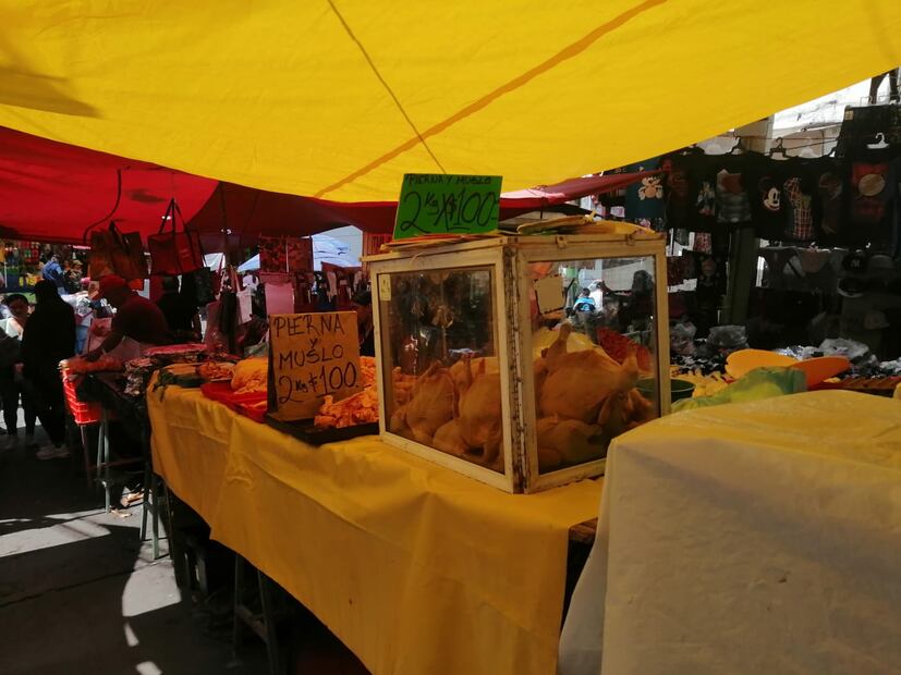 Tianguistas de Tulancingo modifican su forma de vender para no ser suspendidos | Foto: Grisel Lira