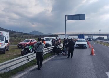 Motociclistas se salvan de graves lesiones tras accidente en la Pachuca-Tuxpan