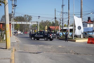 Operativo nocturno para identificar vehículos robados en Santiago Tulantepec