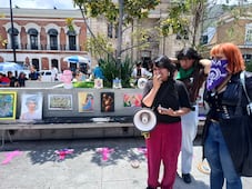 Protestan con arte, contra la privatización de espacios públicos en Pachuca