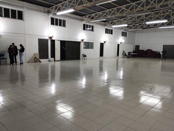 Alistan refugio temporal en Tepeji del Río por crecida de ríos