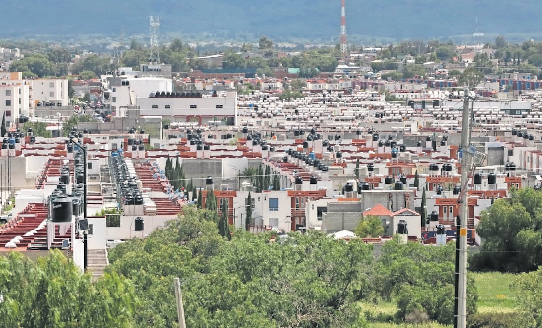 Se indicó que en total hay 203 fraccionamientos registrados en Mineral de la Reforma, de los cuales 32 se encuentran municipalizados y en este gobierno cinco reportaron ese proceso.