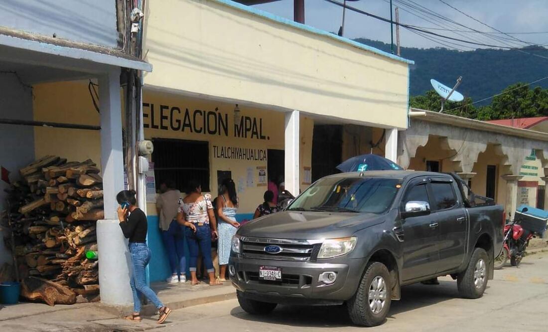 Los usos y costumbres son un conjunto de normas no escritas. Se trata de un sistema de autogobierno que se ha implementado en las comunidades.