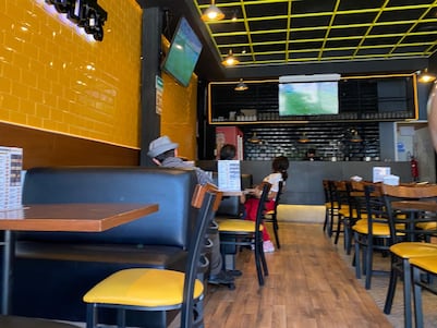 Autorizan apertura anticipada de bares en Pachuca por el Mundial