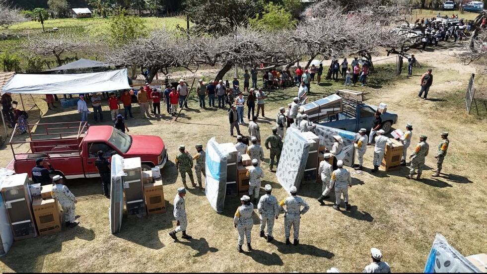 Avanza 39% la entrega de enseres a damnificados