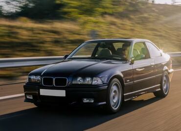 Para qué sirve dejar el motor encendido después de un viaje largo
