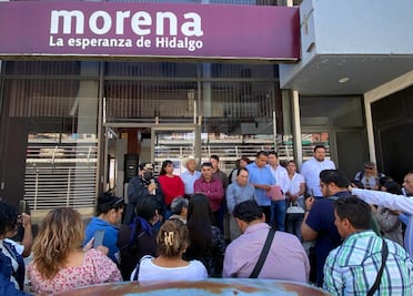 Morenistas de Tlaxiaca y Pisaflores alertan por posible imposición de candidatos