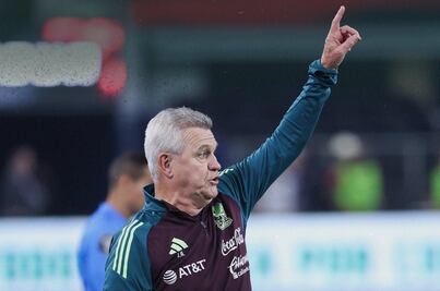 Javier Aguirre asegura que no escuchó los abucheos al término del México vs Canadá