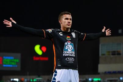 ¡Tuzos sacan el triunfo en Torreón!