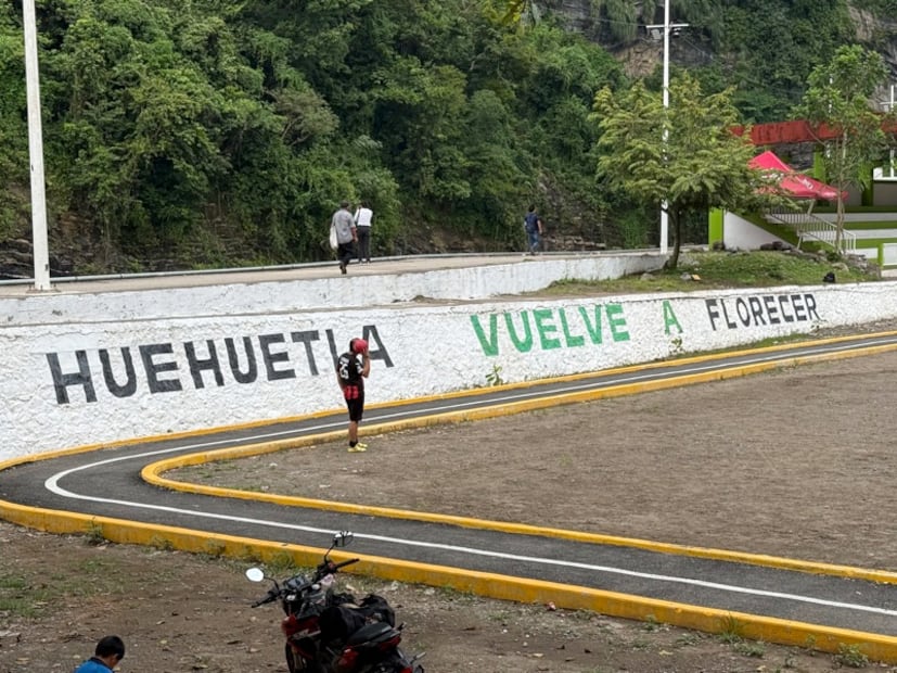 Los pobladores de Huehuetla que habían perdido la mayor parte de su patrimonio, se han levantado del golpe que representó la inundación del año pasado
Foto: Marco Carrillo
