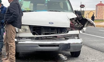 Siete alumnos del CBTA lesionados tras choque en la Ixmiquilpan–Huichapan