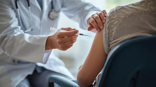 Sarampión en México: gobierno federal pide 15 millones de vacunas adicionales; van por inmunizar a infancias de 6 meses a 12 años