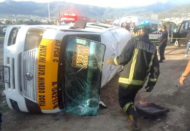 Obligan a choferes recorrer 42.4 km en 40 minutos o son multados, causa de accidentes