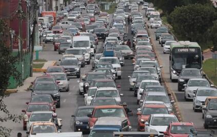 Retrasos y tráfico en carretera México-Pachuca por obras de mantenimiento