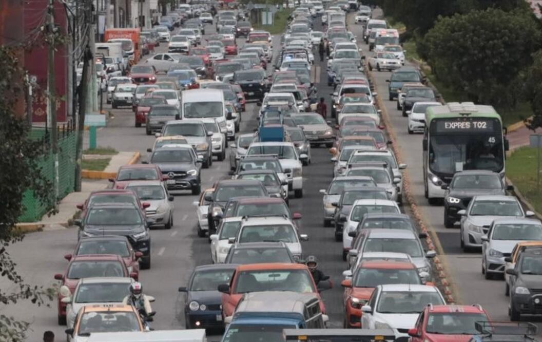 En la carretera México - Pachuca han reportado retrasos de hasta 40 minutos debido a las obras de mantenimiento en el tramo cercano a la estación de Matilde. I Foto: Luis Soriano