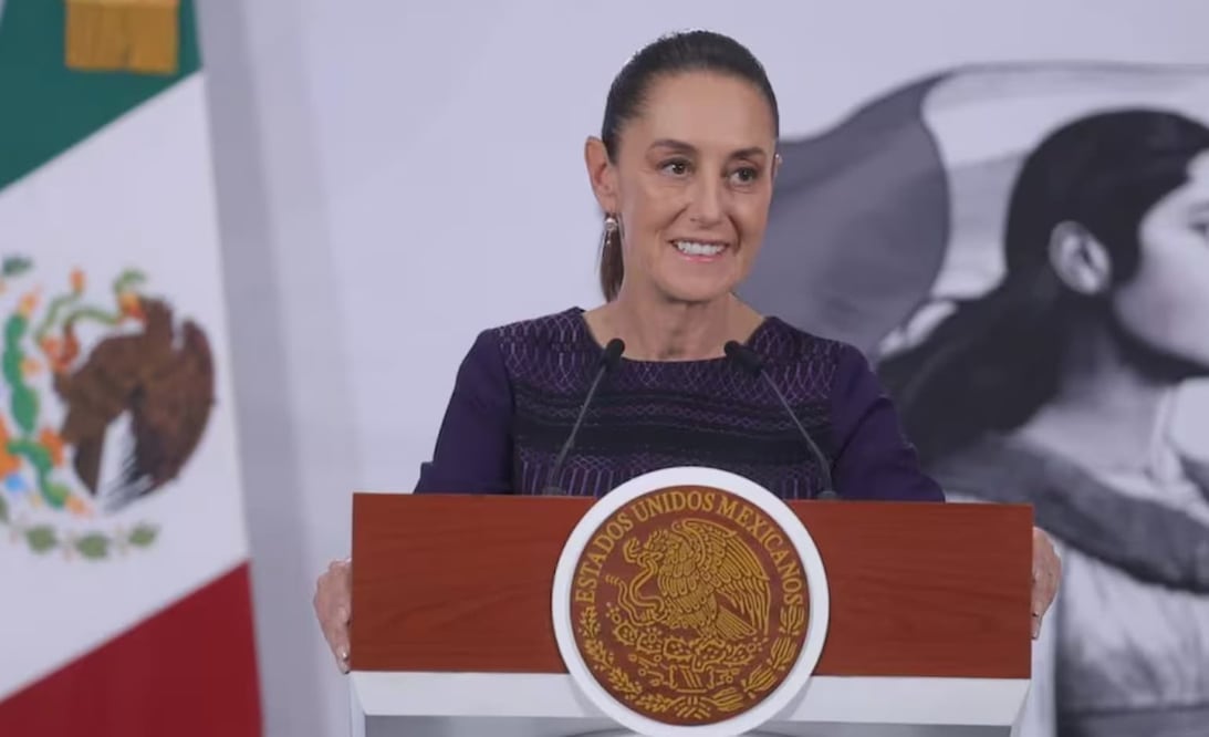 Claudia Sheinbaum durante su conferencia de prensa desde Palacio Nacional (24/04/2026). Foto: Gabriel Pano / EL UNIVERSAL