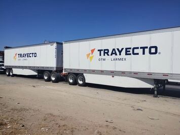 Policías de Tolcayuca recuperan tractocamión robado