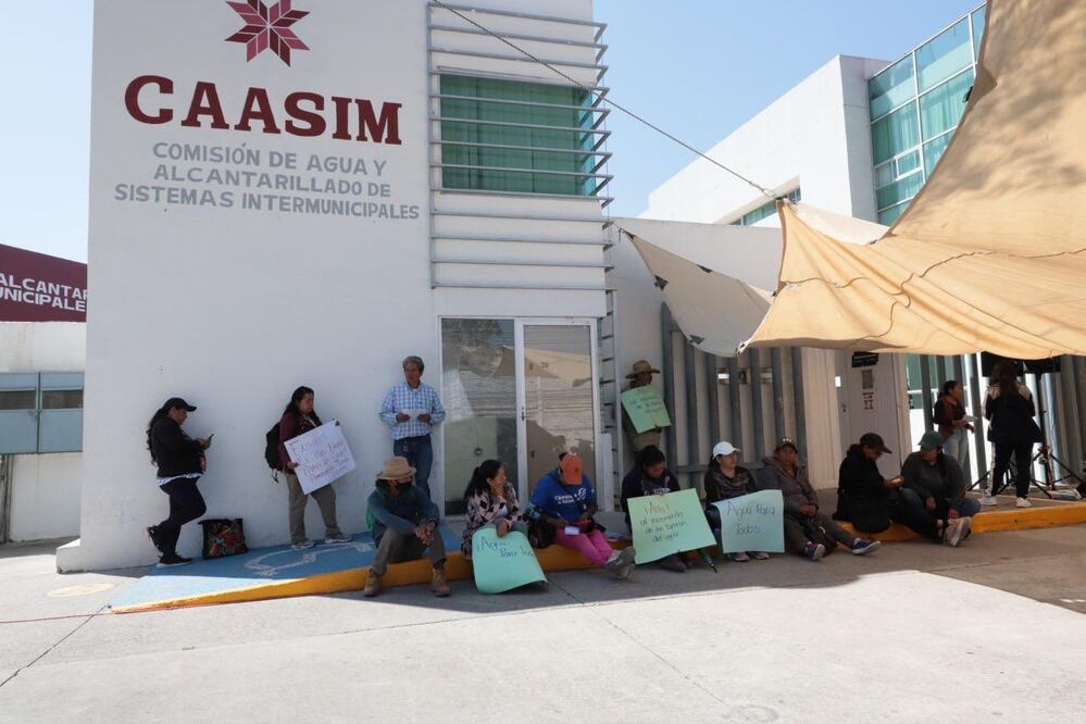 El costo por pipa que ofrece CAASIM es de 770 pesos, pero la petición es que sea de 450 pesos | Foto: Luis Soriano