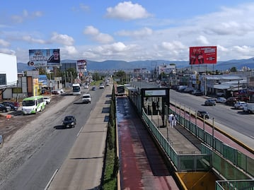 Vecinos del sur de Pachuca desisten de bloqueo tras restablecimiento parcial de agua