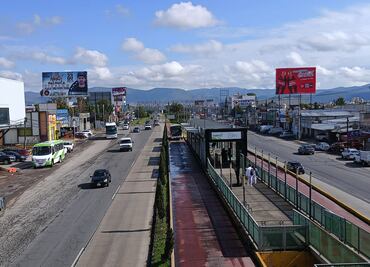 Vecinos del sur de Pachuca desisten de bloqueo tras restablecimiento parcial de agua