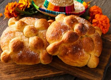 ¿Cuántos tipos de pan de muerto se realizan en Hidalgo durante el Xantolo?