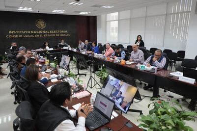 Van dos cambios de candidaturas a diputaciones federales