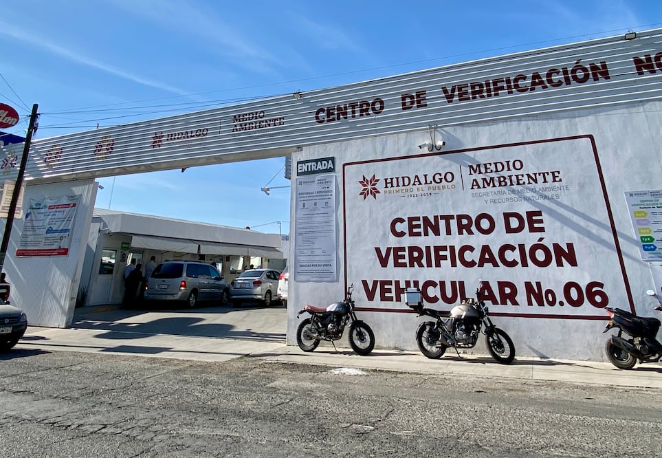 En Hidalgo existen 9 verificentros en 8 municipios Foto: Luis Soriano