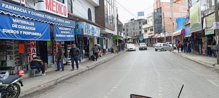 Retiran y reubican a comerciantes ambulantes de la avenida Nuevo León en Huejutla