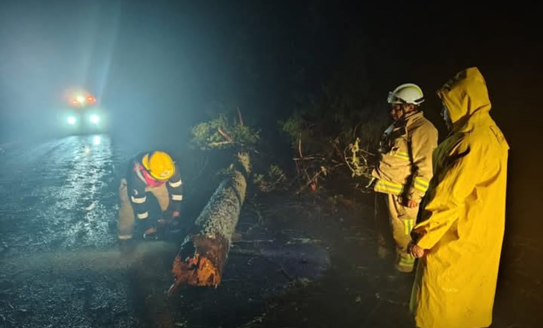 Las lluvias continúan este lunes en varias regiones del estado, sin reportes de personas lesionadas hasta el momento | Foto: especial