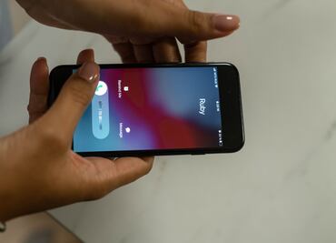 ¿Cómo saber de quién es un número de teléfono sin tener que llamar?