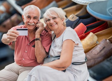 INAPAM y zapatería firman convenio para apoyar la economía de adultos mayores