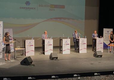 Ambulantaje es problema grave en Pachuca, dicen candidatos en debate de Coparmex