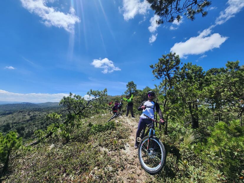 Pachecos Bikes organiza su rodada anual en el Parque Cinegético El Guajolote | Foto: Especial