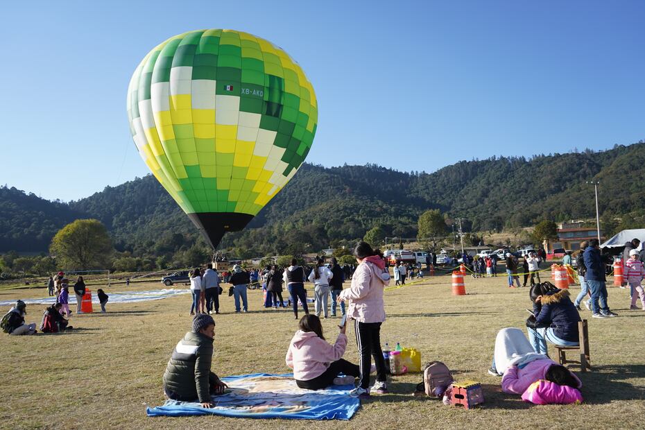 Santiago Tulantepec apuesta por el turismo con elevación de globos aerostáticos | Foto: Especial