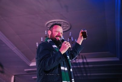 Nicho Hinojosa llega a Pachuca con su “Bohemia Descarada”