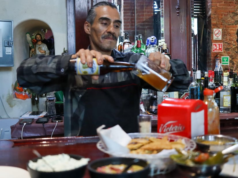 Pachuca apuesta por el turismo cantinero con un recorrido que revive tradición e historias | Foto: Josué Ortiz