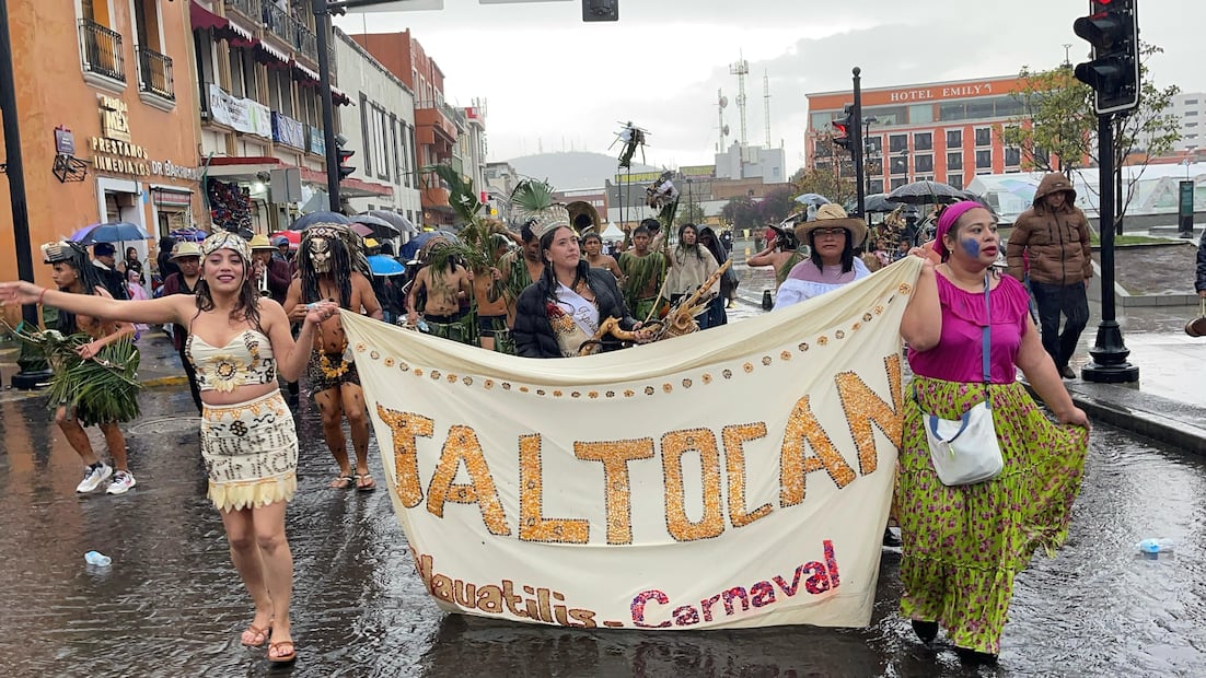 La Huasteca vibra con el Carnaval 2025: tradición, color y algarabía | Foto: Marco Carrillo
