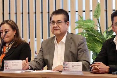 Gobierno de Hidalgo mantiene diálogo con fuerzas políticas, afirma Olivares Reyna