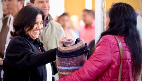 “Este Invierno Abrígalo” entrega 25 mil cobijas en su primera semana